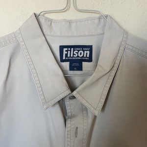 Shirt sleeve Filson field shirt.